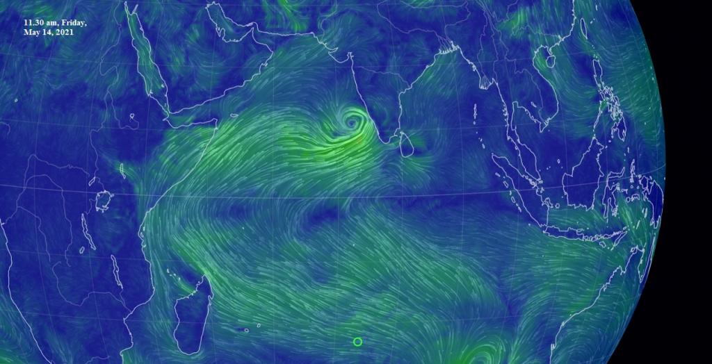 இரண்டு தசாப்தங்களில் இந்தியாவின் மேற்கு கடலோரத்தை  தாக்கிய ‘வலிமையான’ சூறாவளிகளில் ஒன்று ‘தாக்தே’